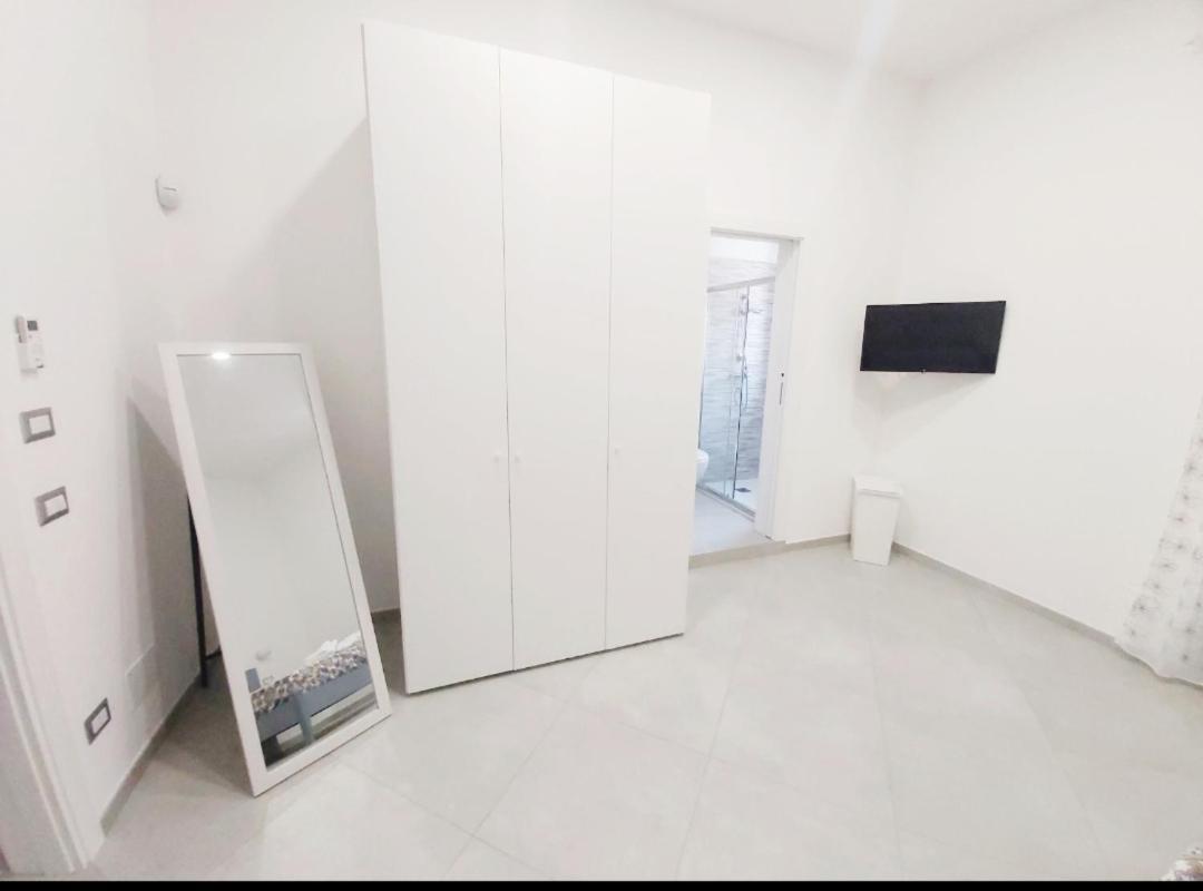 Dimora Asmara 11 15 Apartamento Brindisi Exterior foto